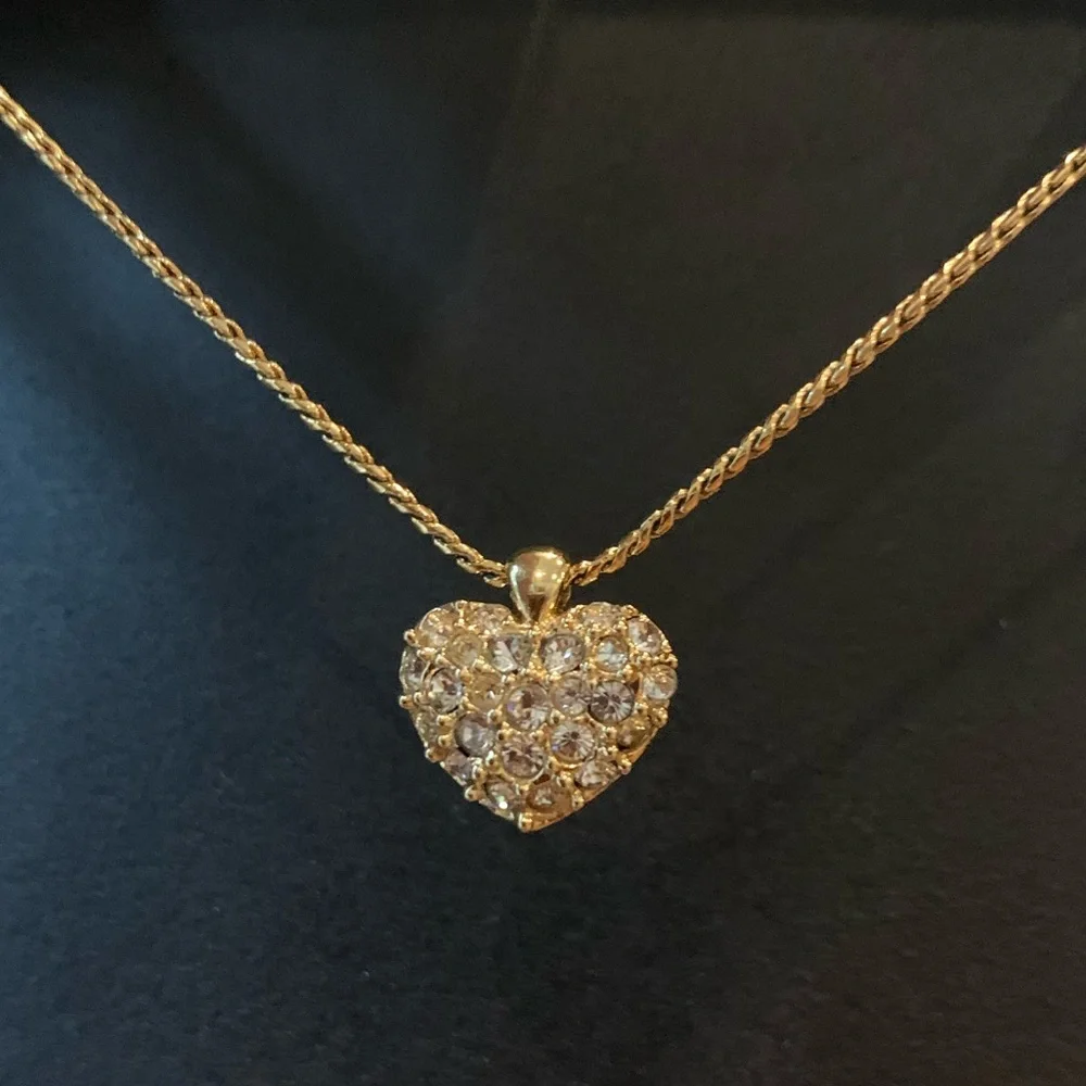 Swarovski Crystal Goldtone HEART Pendant 16 in Necklace - Picture 1 of 14